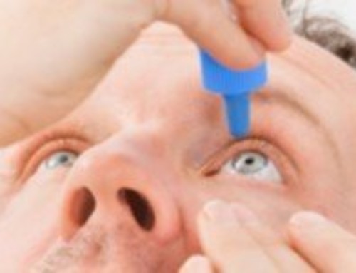 What is dry eye syndrome and what are the signs and symptoms for dry eyes?